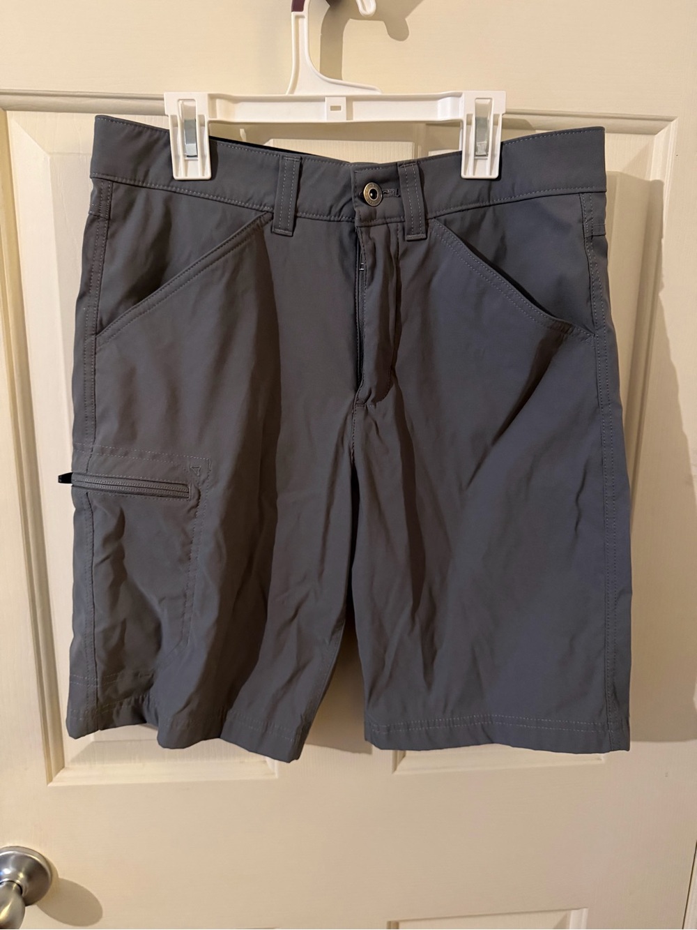 Eddie Bauer Charcoal Gray Men's Hybrid Outdoor Shorts